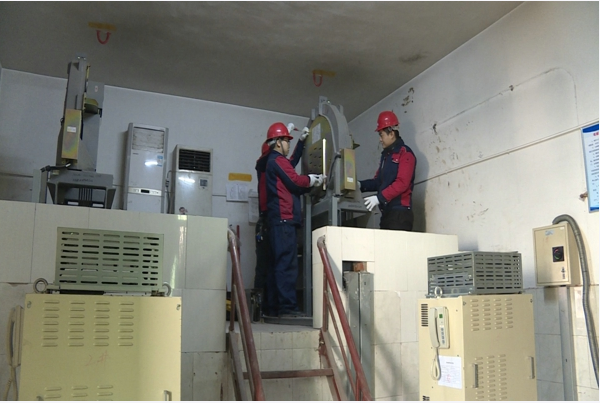 湖南力民電梯有限公司,邵陽(yáng)電梯銷售,邵陽(yáng)電梯安裝,湖南電梯維修,自動(dòng)扶梯,自動(dòng)人行梯 湖南力民電梯有限公司,邵陽(yáng)電梯銷售,邵陽(yáng)電梯安裝,湖南電梯維修,自動(dòng)扶梯,自動(dòng)人行梯